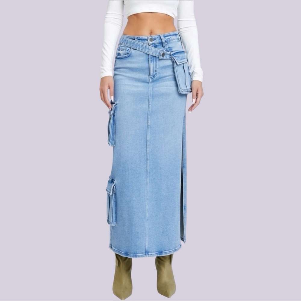 NWT HIDDEN DENIM SIDE SLIT CARGO SKIRT WITH DETACHABLE WAIST BAG